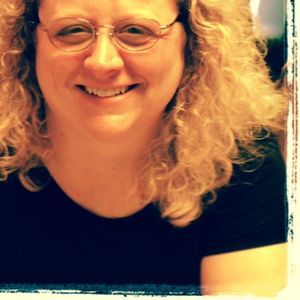 Meet your Posher, Elaine